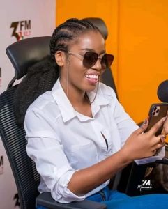 MzVee